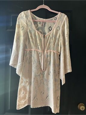 Free People Cotton Lace Dress. Cream.
 Size Small Boho Layering piece Zip front